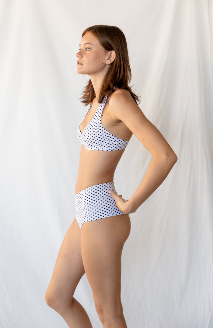 80’s Muse Noir and Blanc Twisted Sport Bikini Top