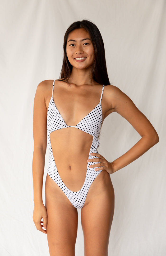 80’s Muse Noir and Blanc Front Cut Out Bikini One Piece